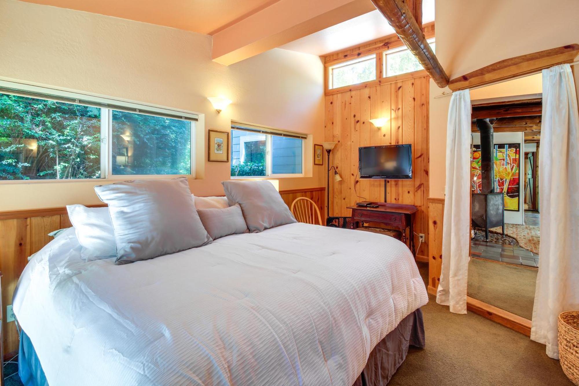 Rustic Bandon Log Cabin On 5 Acres Of Woodlands! Экстерьер фото